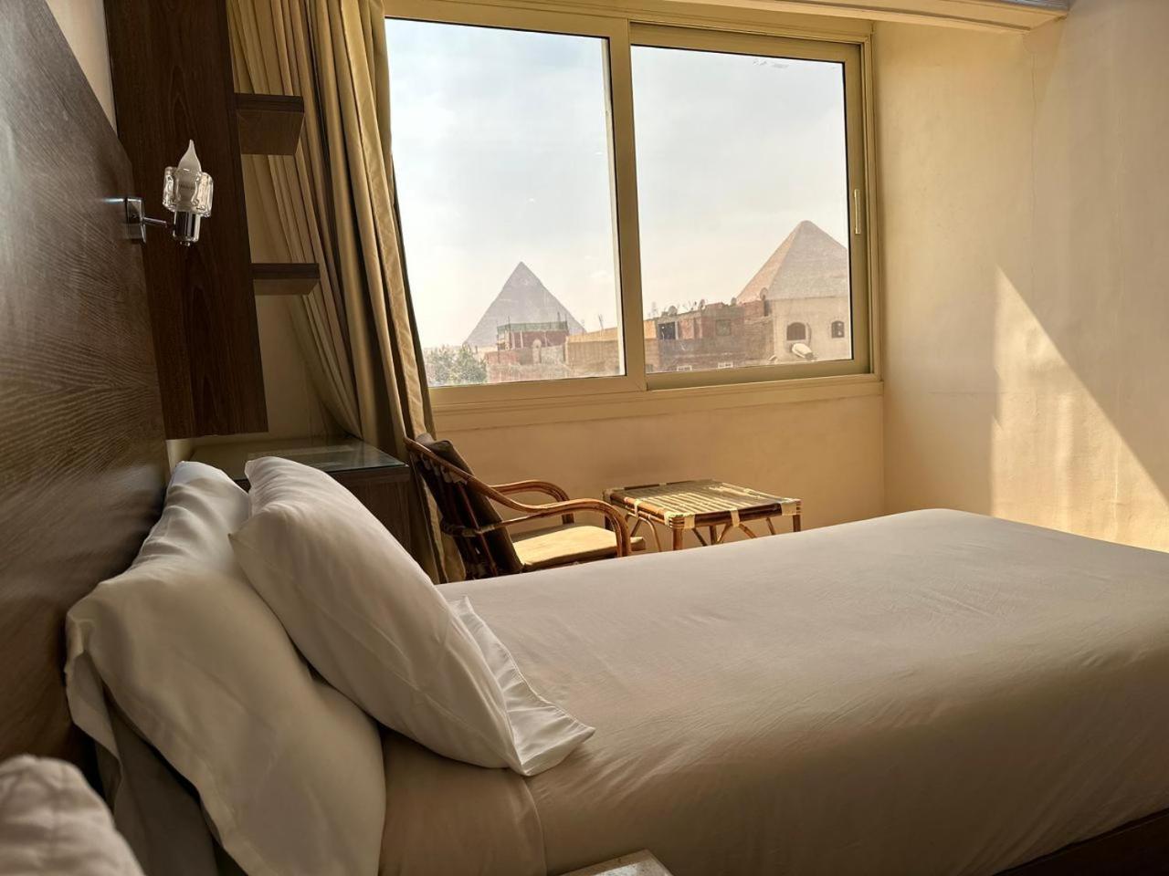 Hassan Pyramids Hotel Kafret el-Gabal Extérieur photo